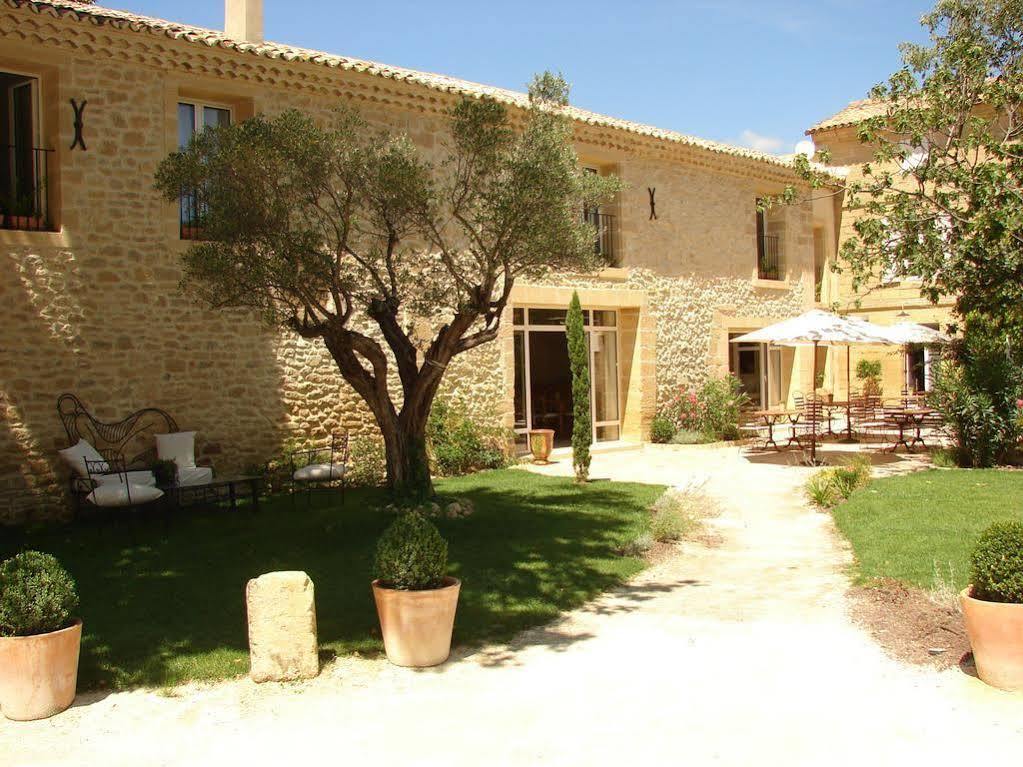 Chambres d'Hôtes La Maison de Léonie Collias Exterior foto